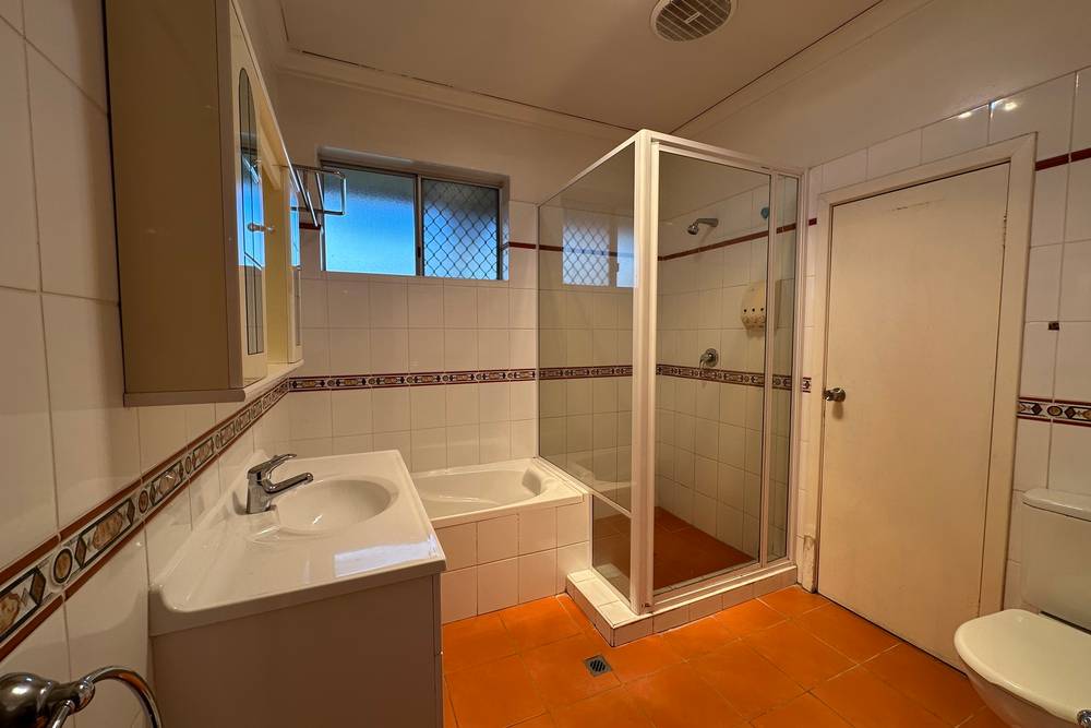 17 Rogers Avenue, Katanning, WA 6317