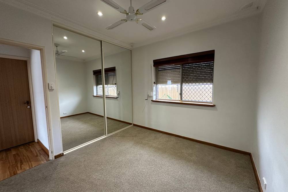 17 Rogers Avenue, Katanning, WA 6317