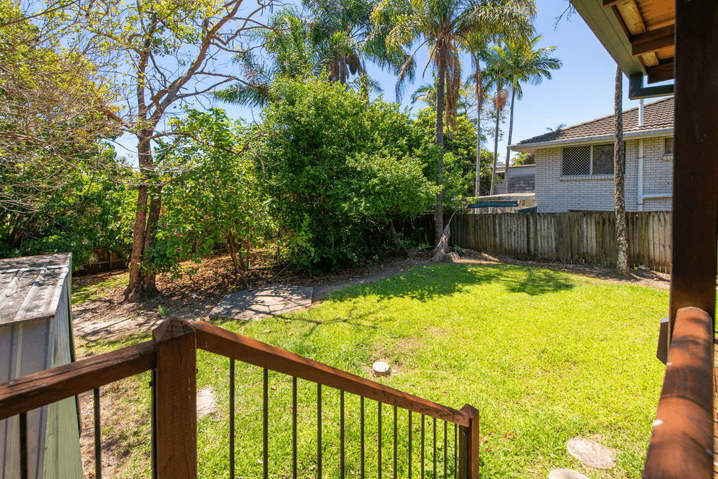21 Berrigan Street, SOUTHPORT, QLD 4215
