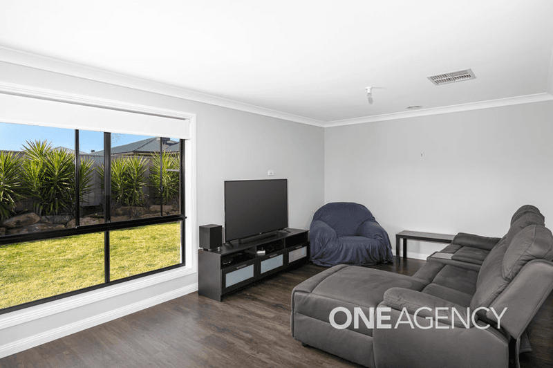 57 BARMEDMAN AVENUE, GOBBAGOMBALIN, NSW 2650