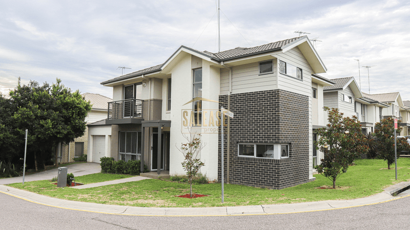 31 Kippax Avenue, LEUMEAH, NSW 2560