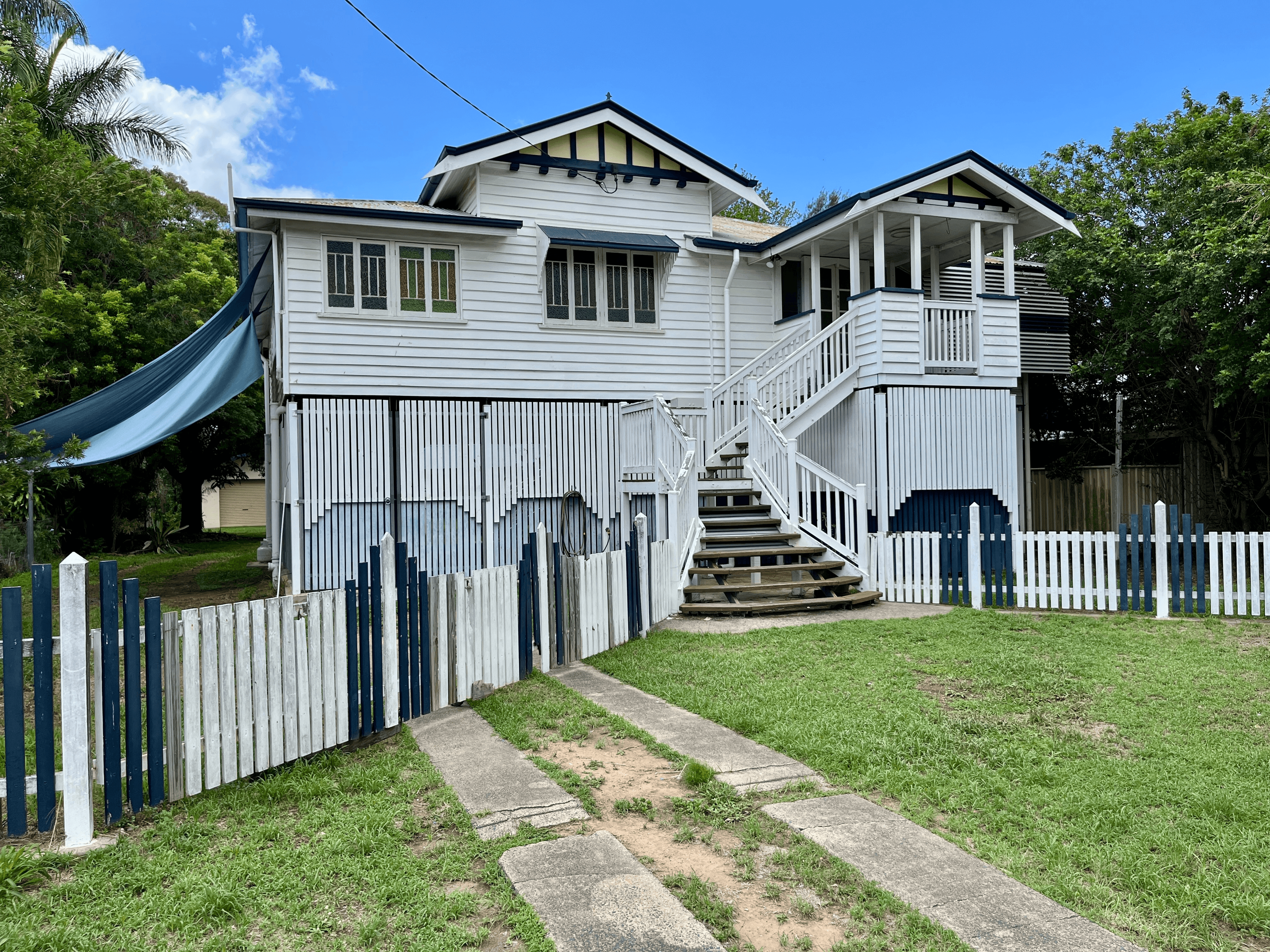 6 Bourke Street, Park Avenue, QLD 4701