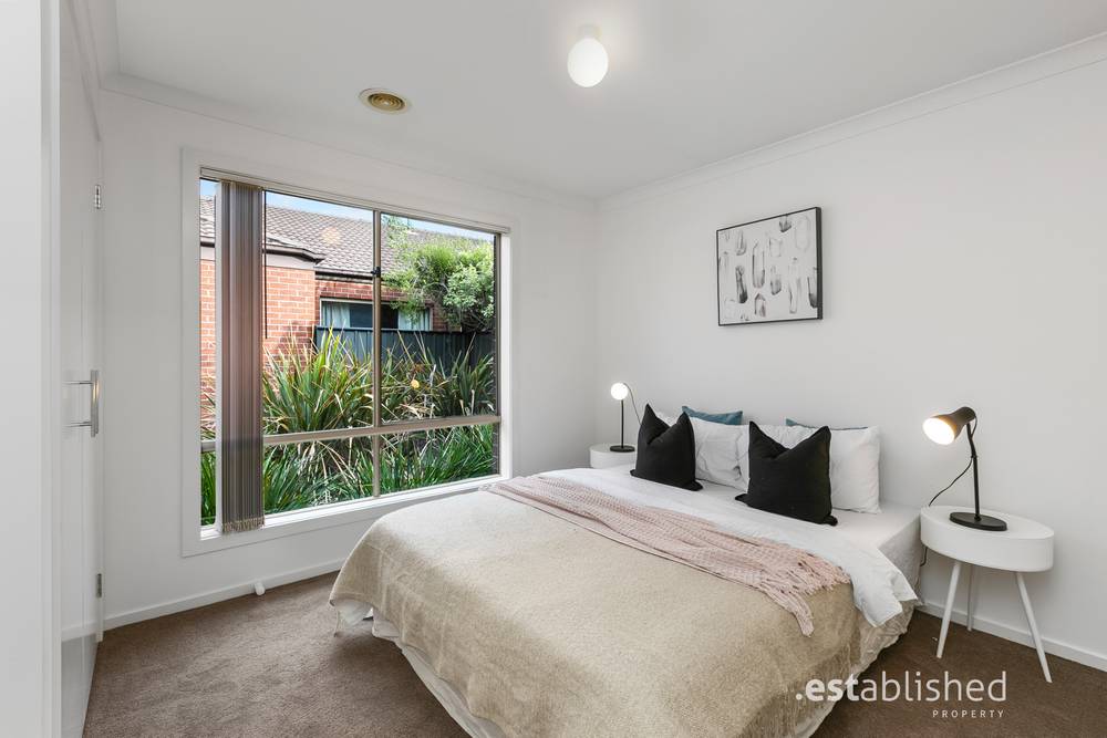45 Breasley Parkway, POINT COOK, VIC 3030