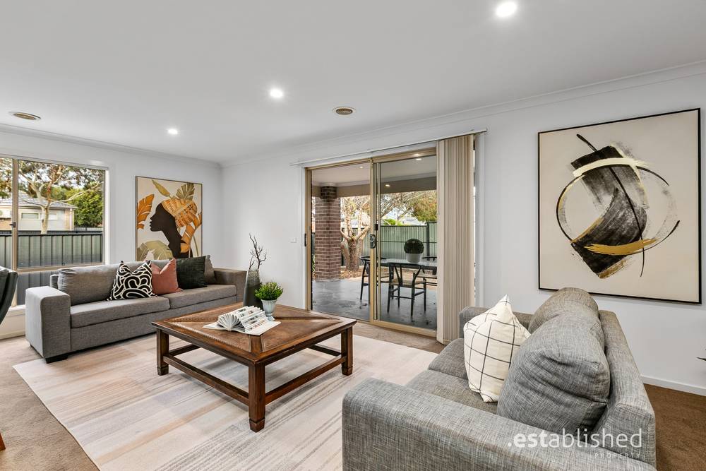 45 Breasley Parkway, POINT COOK, VIC 3030