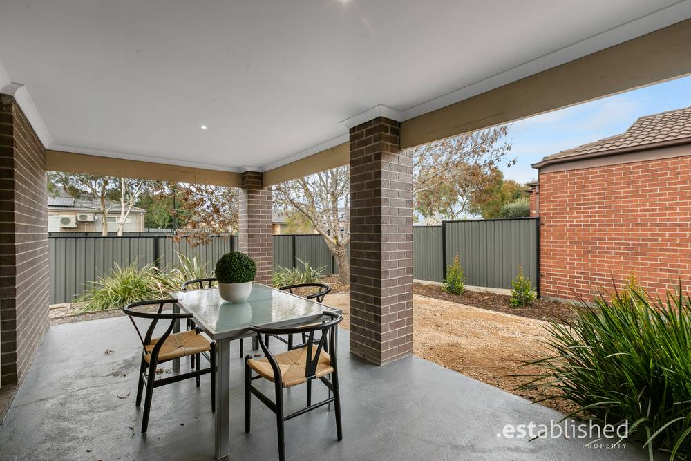 45 Breasley Parkway, POINT COOK, VIC 3030