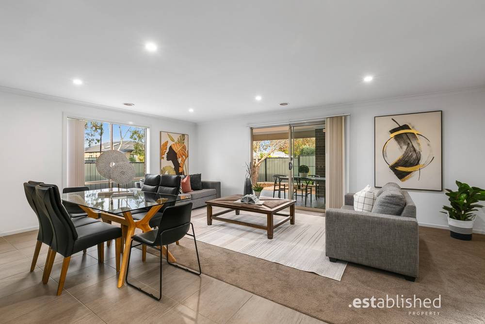 45 Breasley Parkway, POINT COOK, VIC 3030