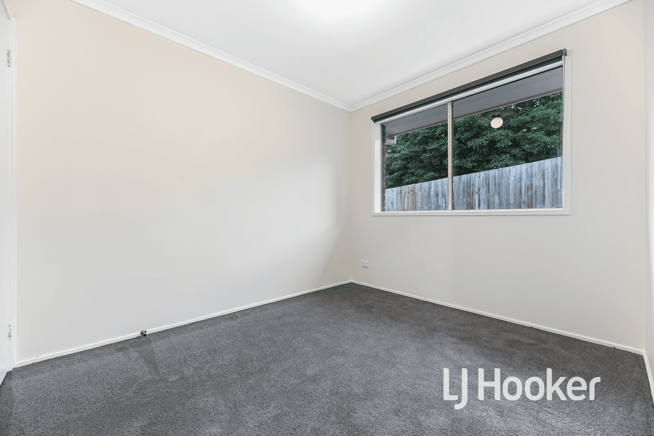 1 Earle Close, PAKENHAM, VIC 3810