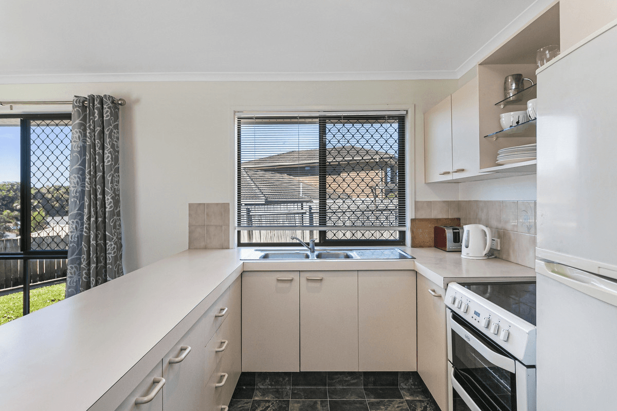 2/2 Sycamore Court, Banora Point, NSW 2486