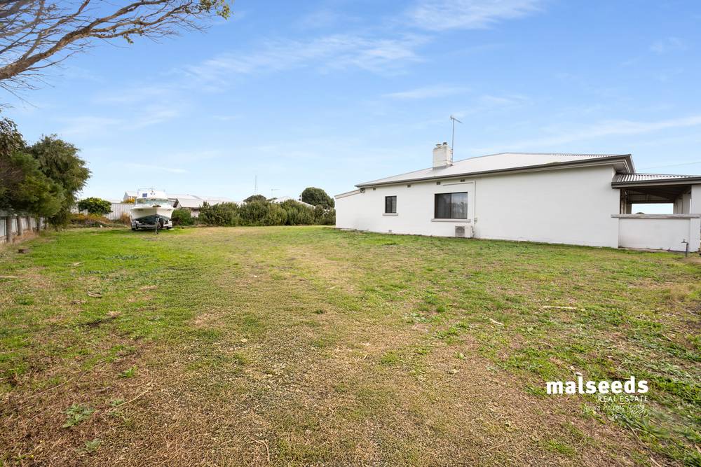 13 Bell Street, Port Macdonnell, SA 5291