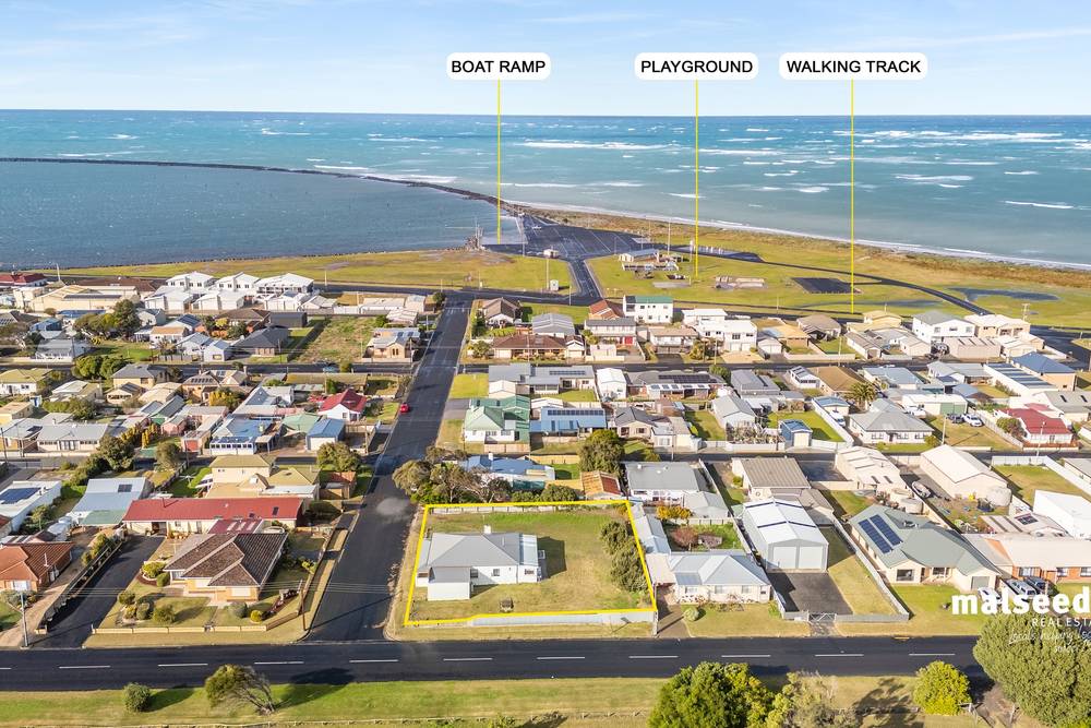 13 Bell Street, Port Macdonnell, SA 5291