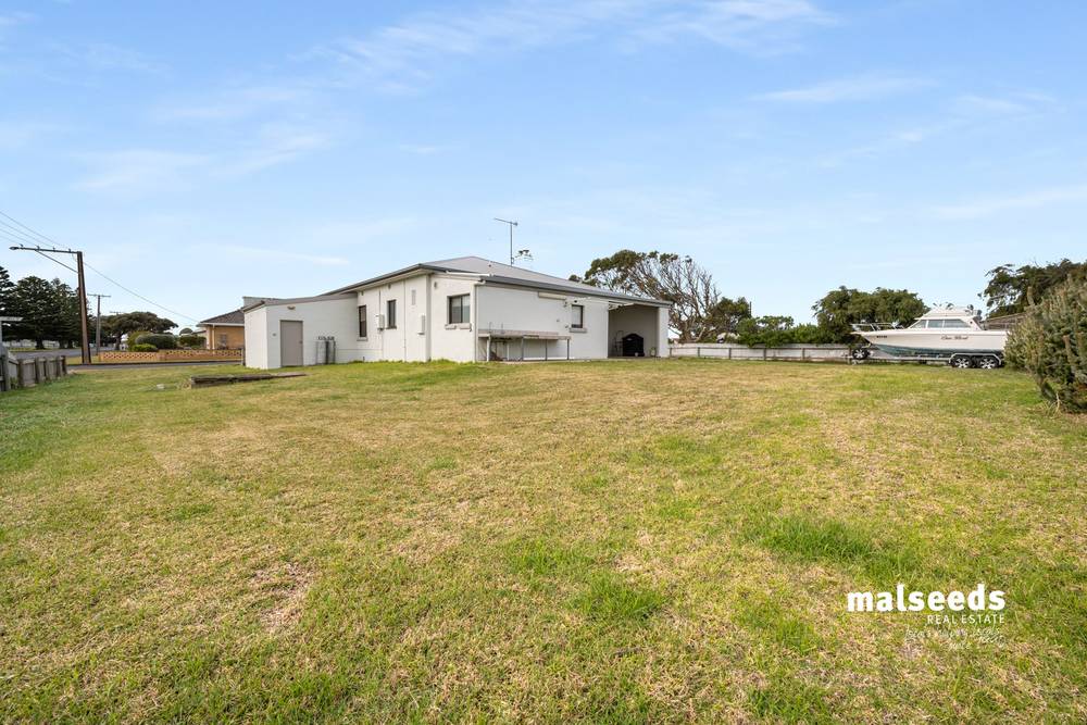13 Bell Street, Port Macdonnell, SA 5291