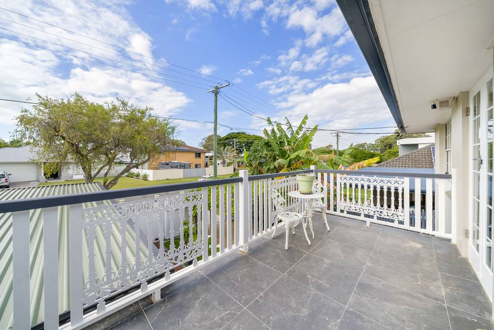 17 Fernlea Avenue, Scarborough, QLD 4020