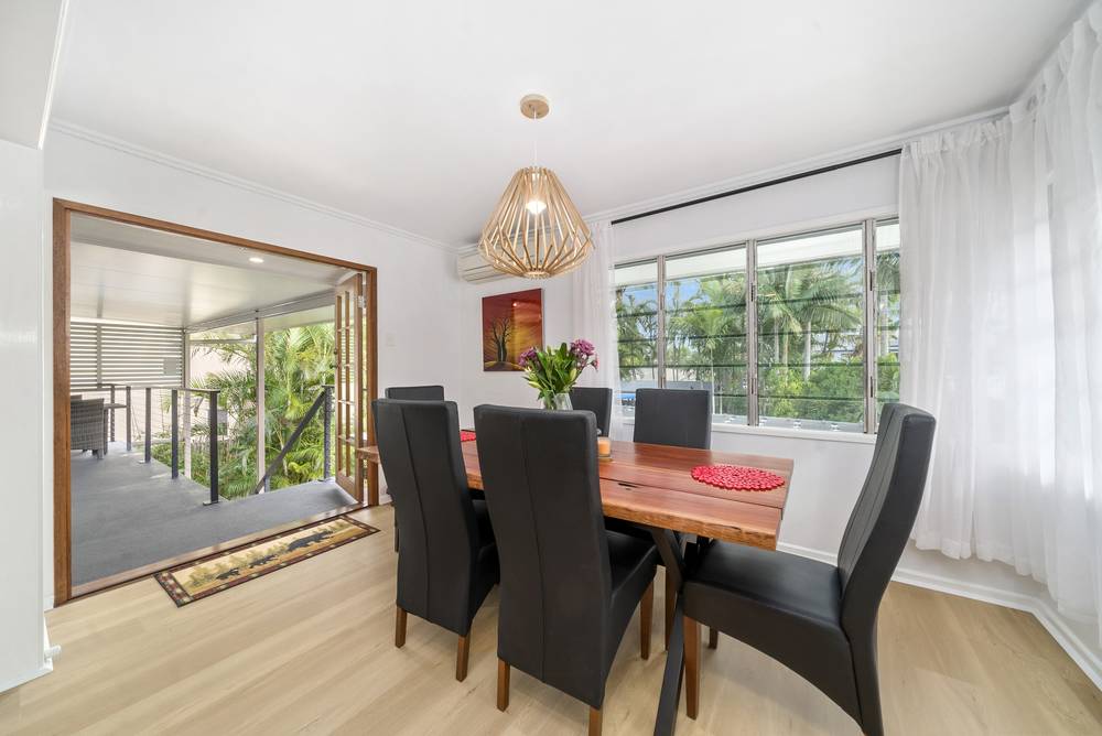 17 Fernlea Avenue, Scarborough, QLD 4020