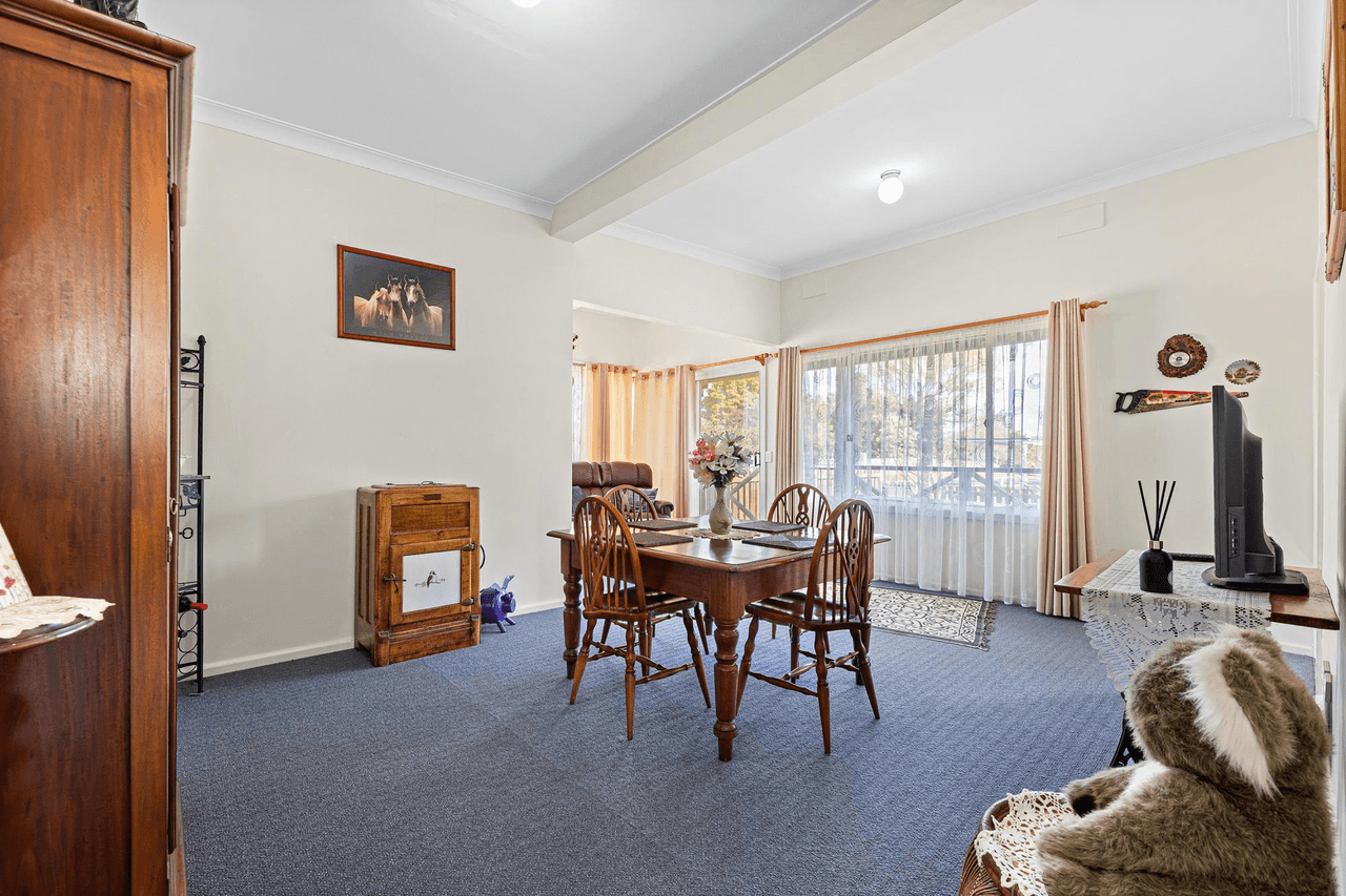 4 Sutcliffe Street, BODALLA, NSW 2545