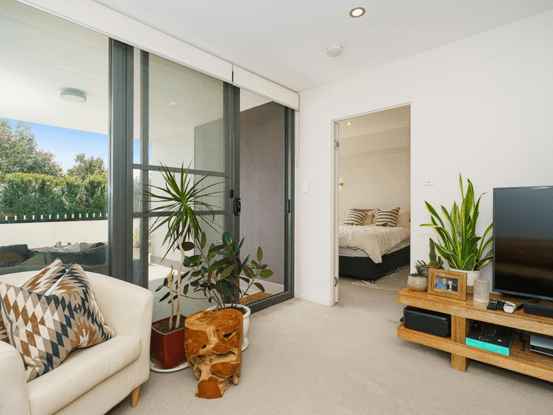 46/2 Tenth Avenue, MAYLANDS, WA 6051