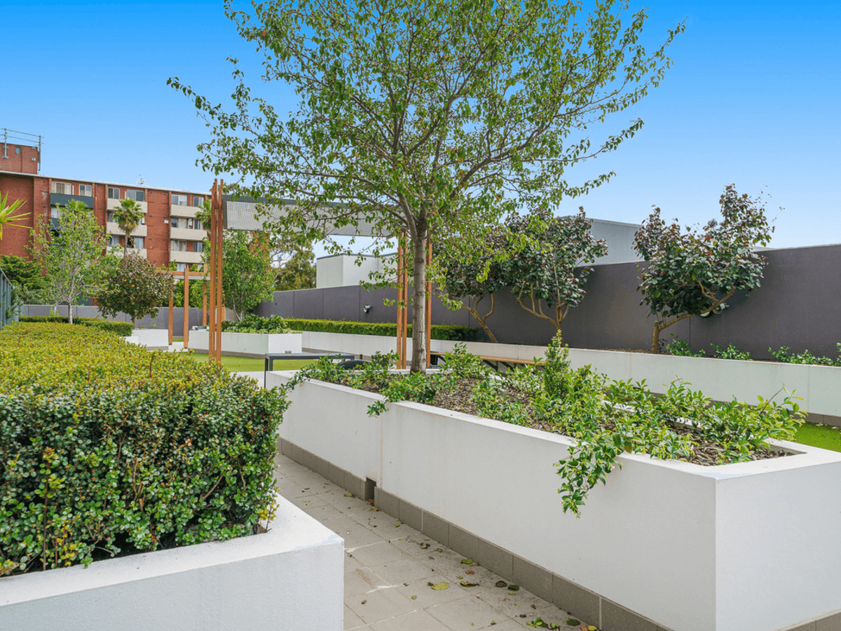 46/2 Tenth Avenue, MAYLANDS, WA 6051