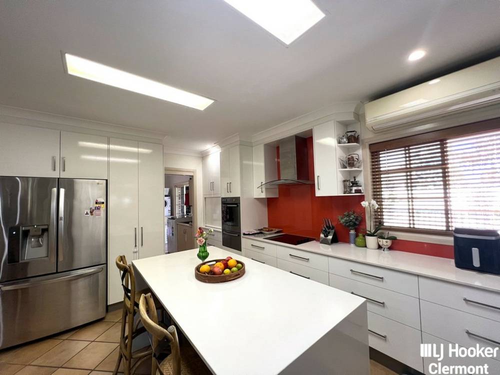 2 Box Street, CLERMONT, QLD 4721