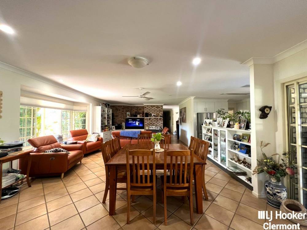 2 Box Street, CLERMONT, QLD 4721