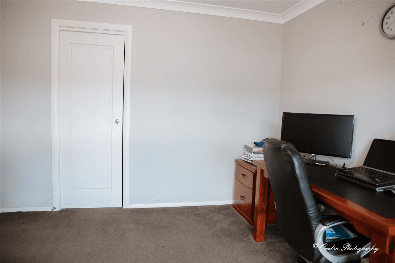 15 Deacon Drive, Warren, NSW 2824
