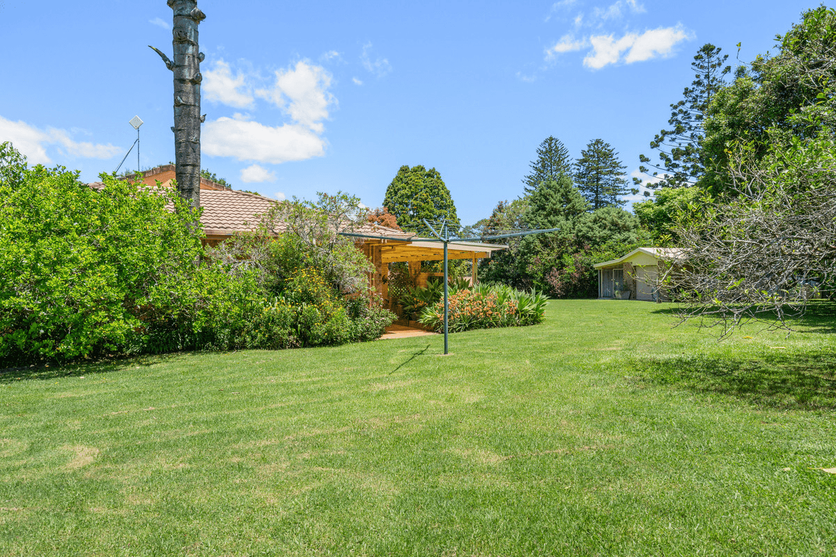 11 Hillcrest Drive, TINTENBAR, NSW 2478