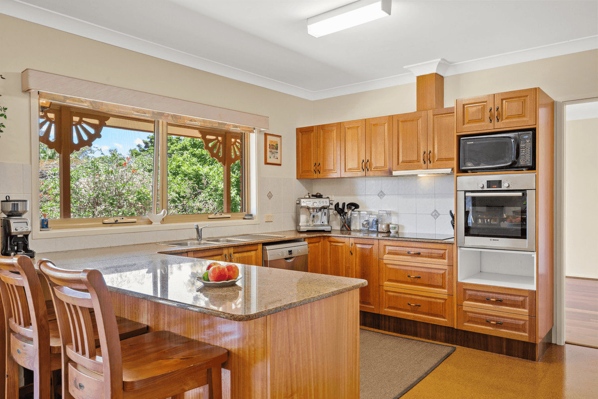 11 Hillcrest Drive, TINTENBAR, NSW 2478