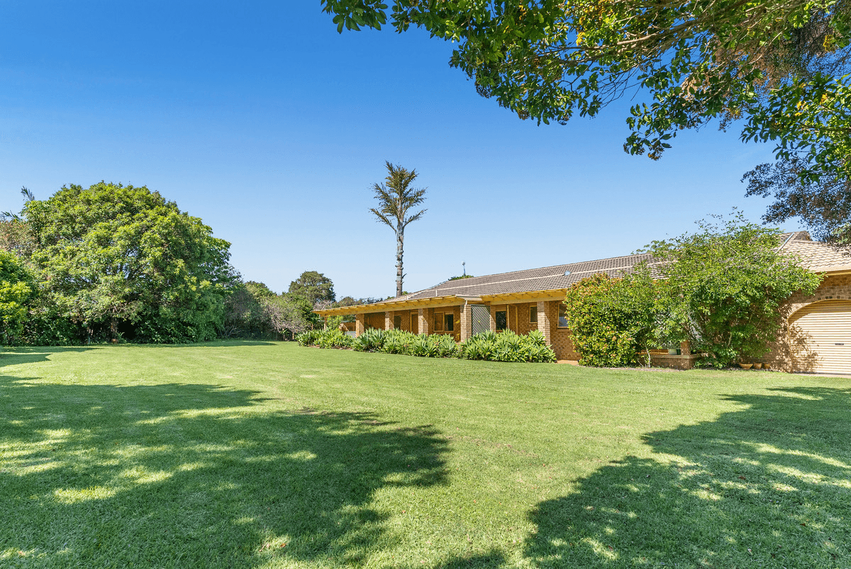 11 Hillcrest Drive, TINTENBAR, NSW 2478