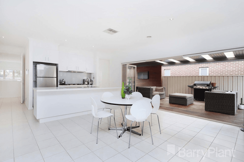 20 Clare Boulevard, Greenvale, VIC 3059