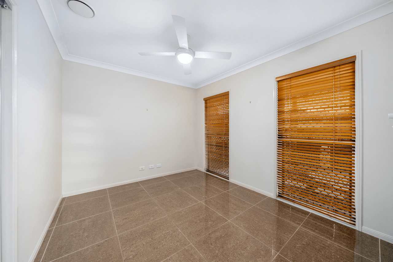 21 Lionheart Crescent, NEWPORT, QLD 4020