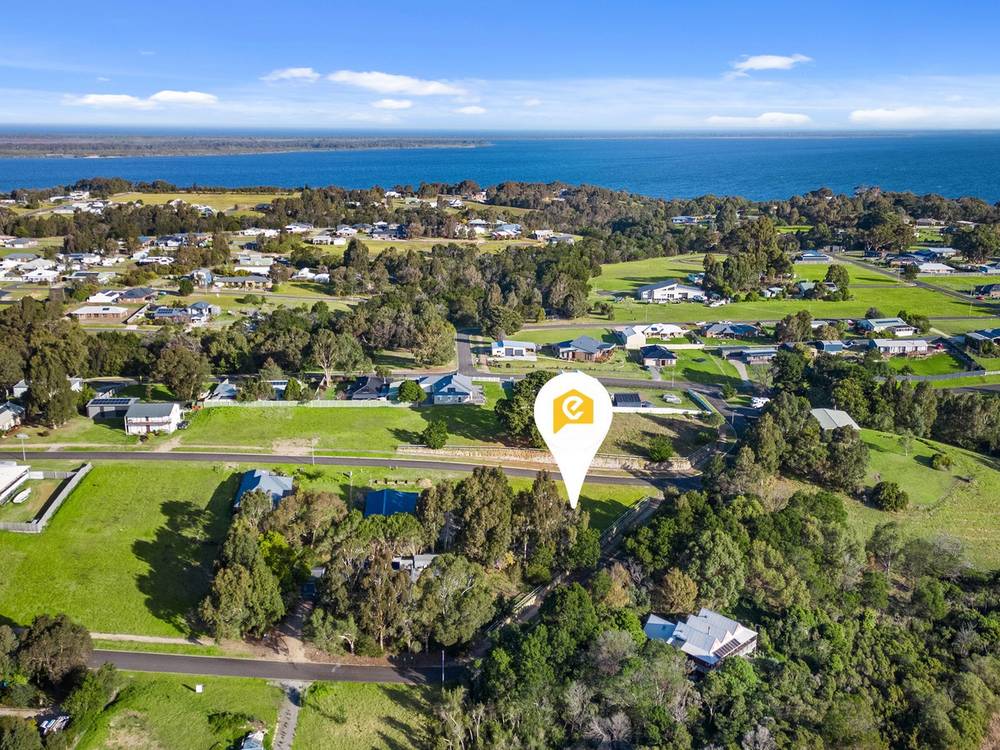 24 Seagull Avenue, Metung, VIC 3904