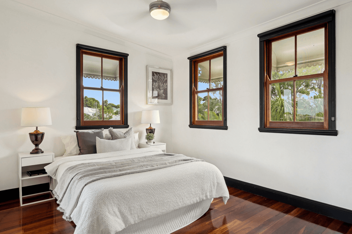 23 Kent Road, Wooloowin, QLD 4030