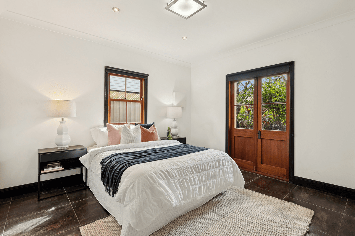 23 Kent Road, Wooloowin, QLD 4030