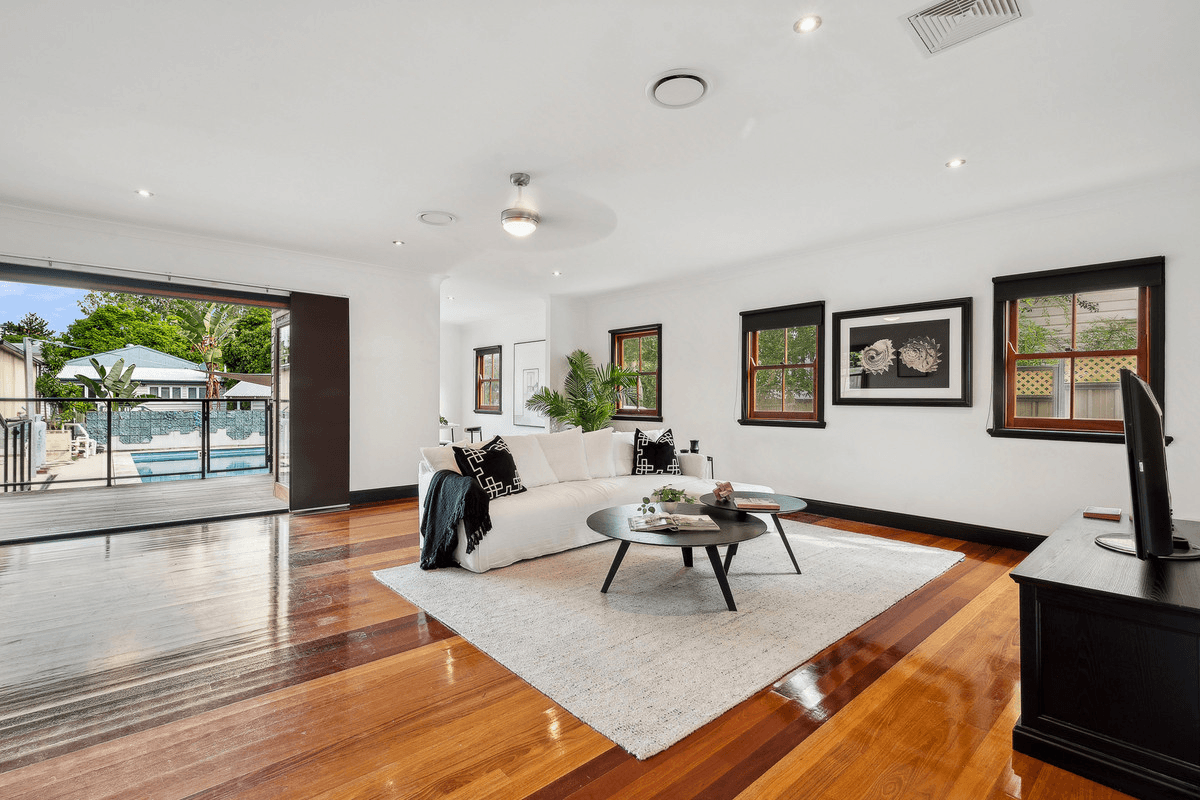 23 Kent Road, Wooloowin, QLD 4030