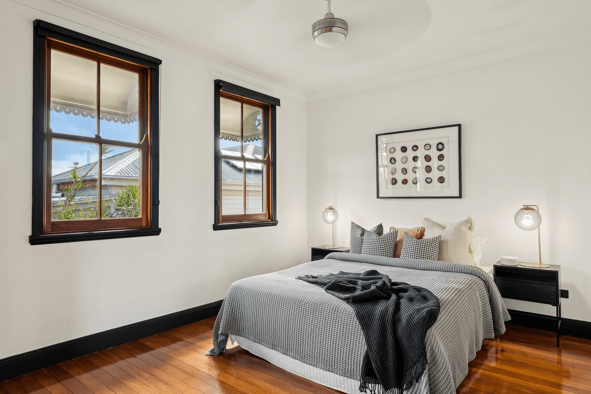 23 Kent Road, Wooloowin, QLD 4030
