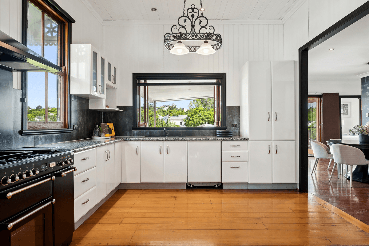 23 Kent Road, Wooloowin, QLD 4030