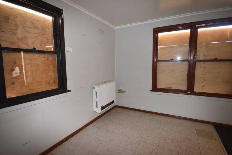 11 Elizabeth Street, WELLINGTON, NSW 2820