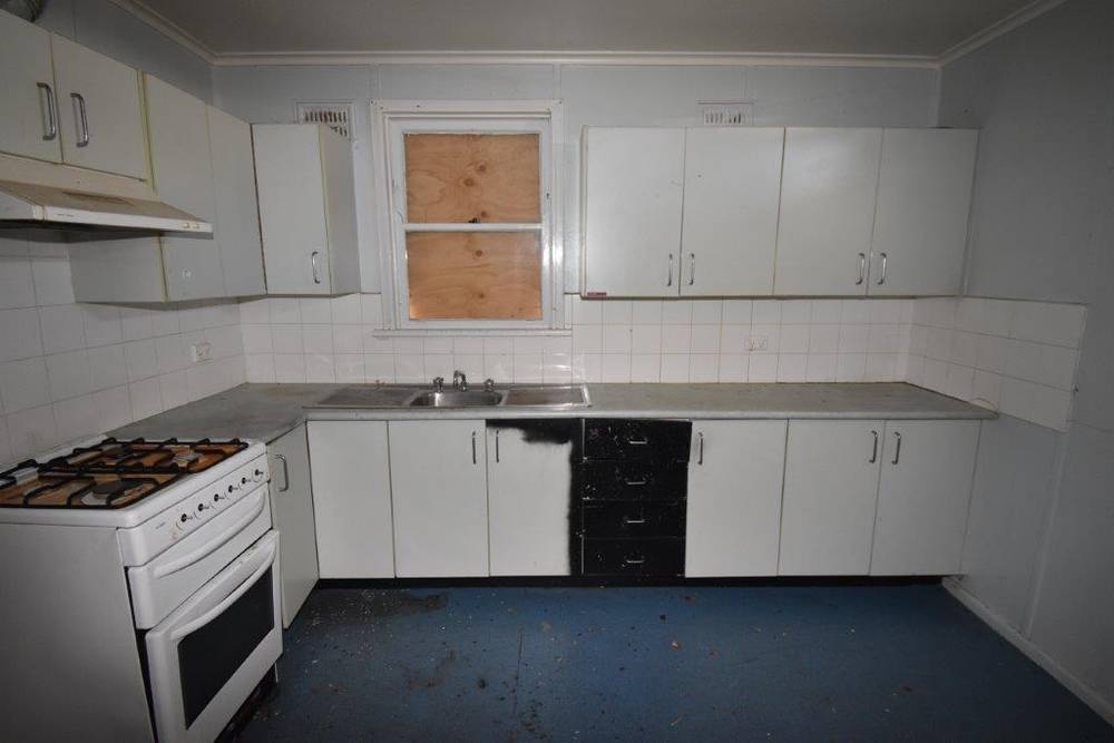 11 Elizabeth Street, WELLINGTON, NSW 2820