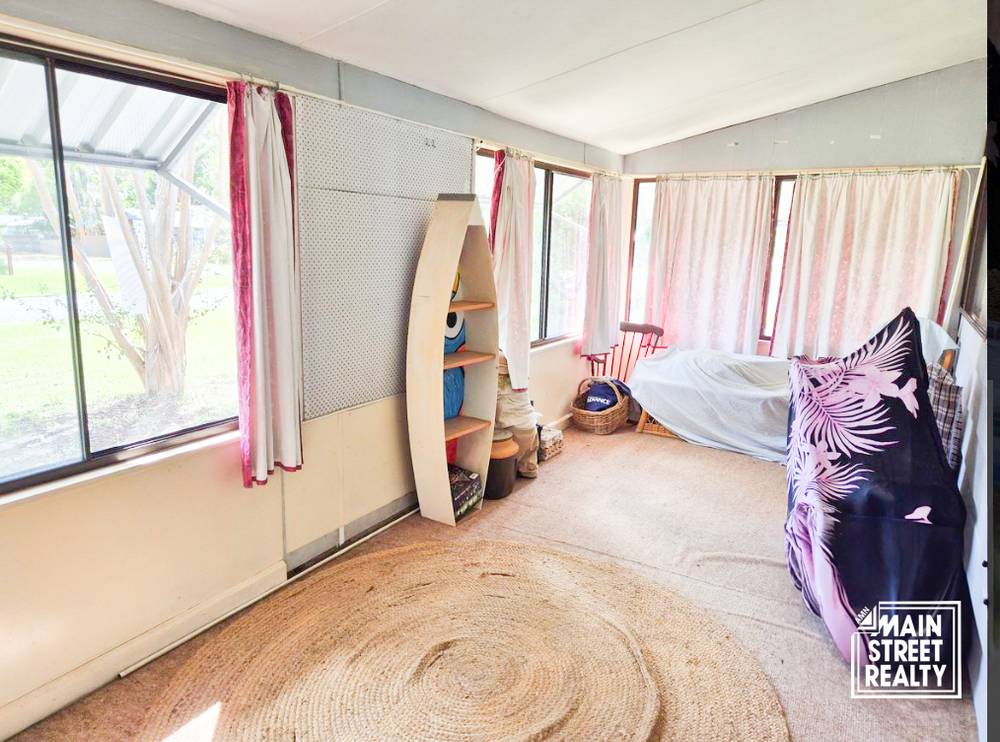 25 John Street, BLACKBUTT, QLD 4314