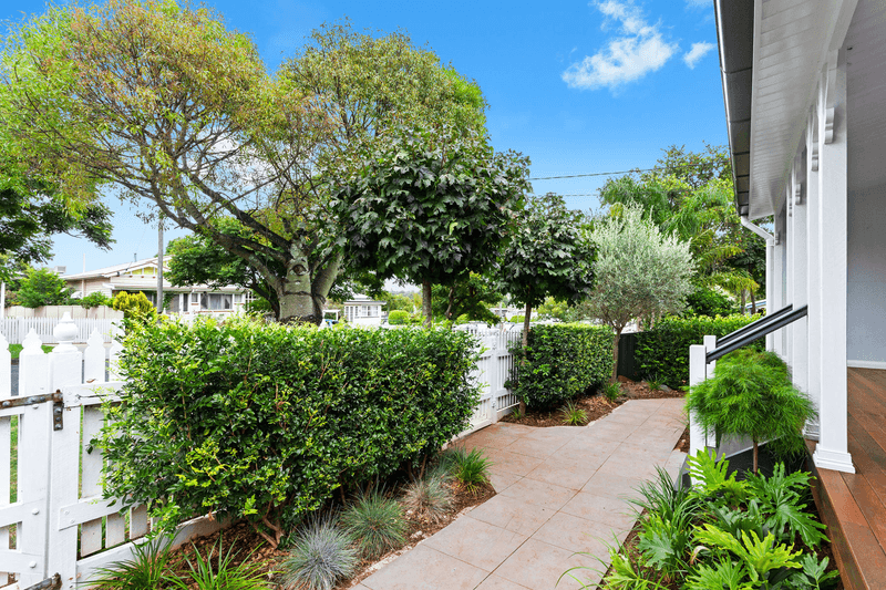 15 Delacey Street, NORTH TOOWOOMBA, QLD 4350