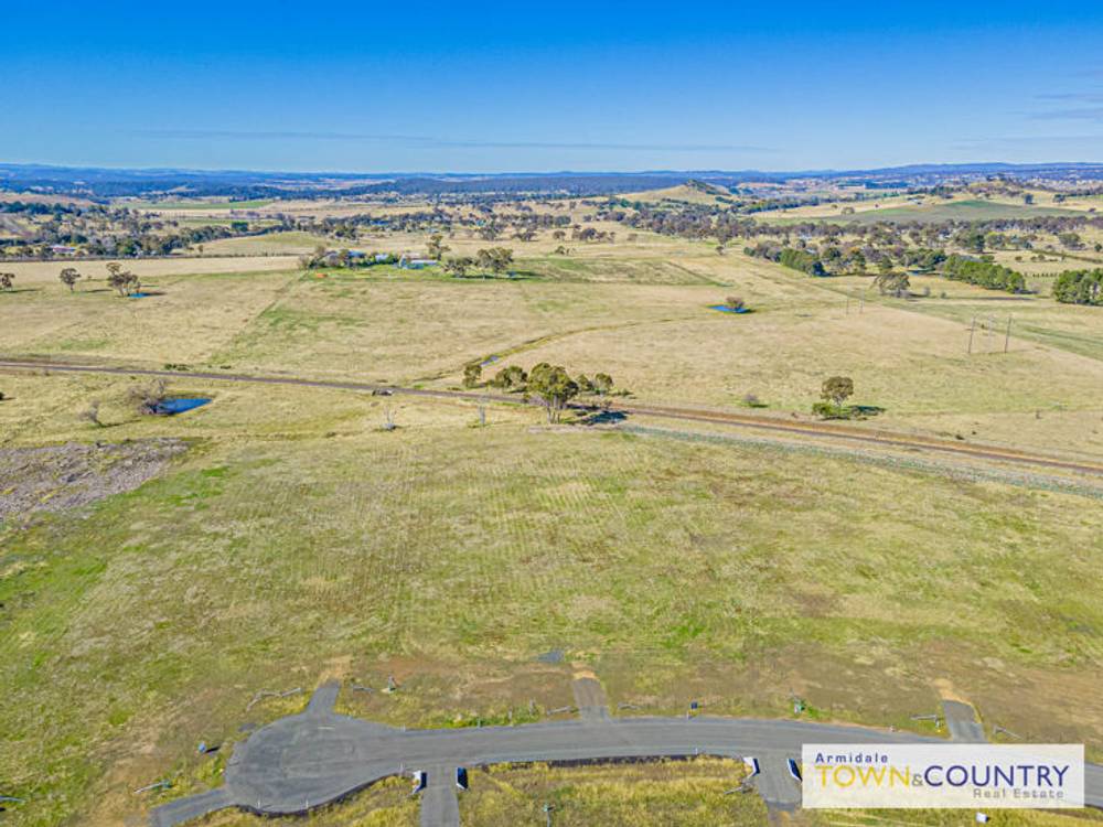 70 Varley Court, ARMIDALE, NSW 2350
