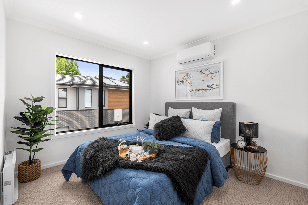 2/29 Westham Crescent, BAYSWATER, VIC 3153