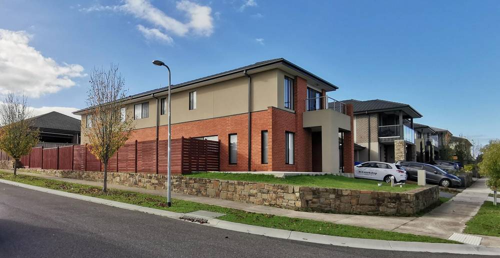 10 Lycium Road, Clyde North, VIC 3978