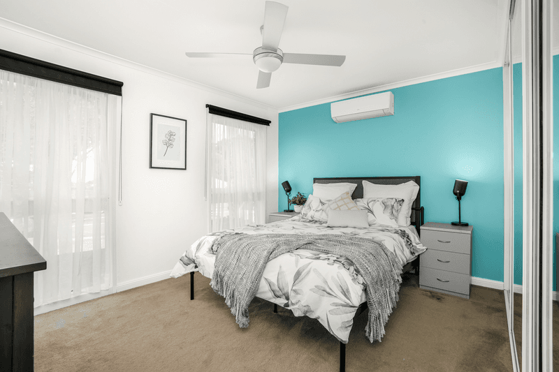 132 Cook Parade, St Clair, NSW 2759