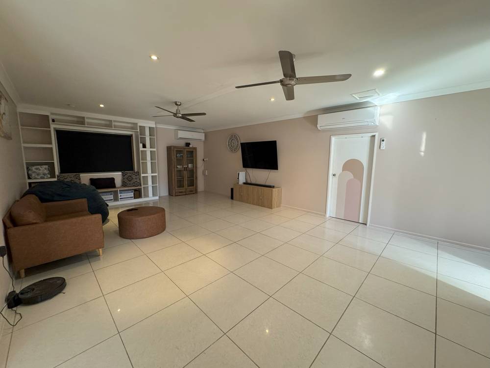 9 Lederhose St, Moura, QLD 4718