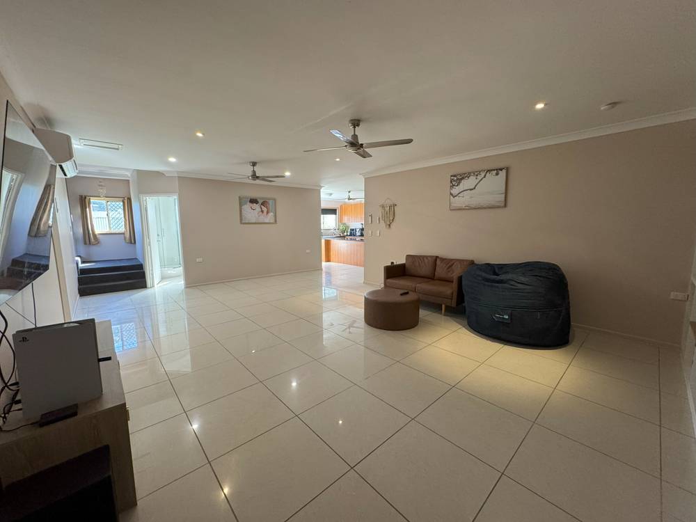 9 Lederhose St, Moura, QLD 4718