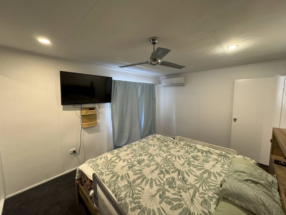 9 Lederhose St, Moura, QLD 4718