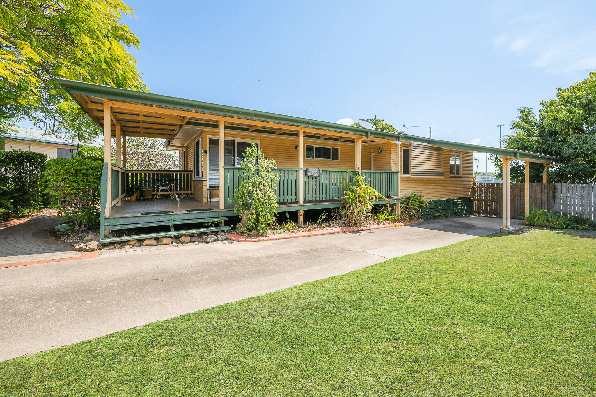 25 Morley Street, WEST GLADSTONE, QLD 4680