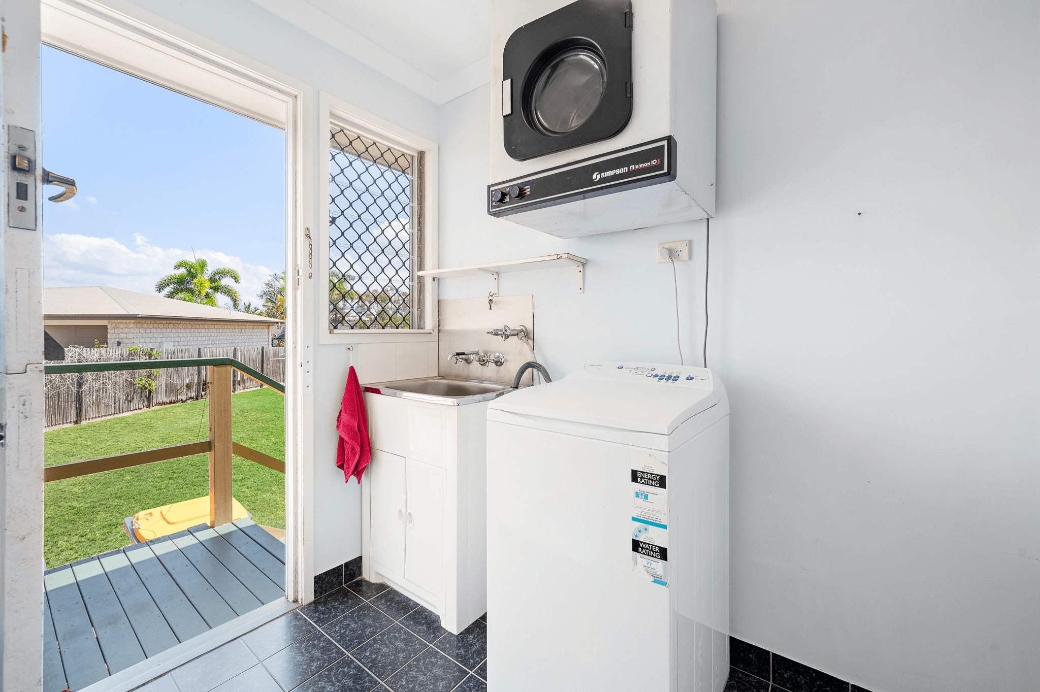 25 Morley Street, WEST GLADSTONE, QLD 4680