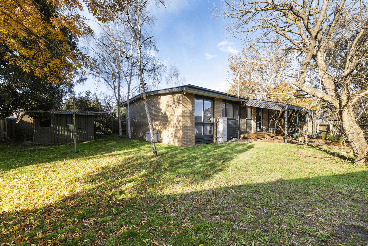 5 Bambra Court, SEAFORD, VIC 3198