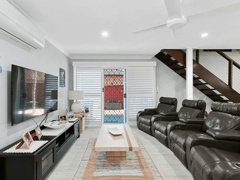 6/84 Caringbah Road, CARINGBAH SOUTH, NSW 2229