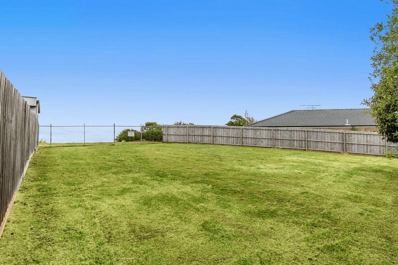 26 Eastwood Crescent, DRYSDALE, VIC 3222